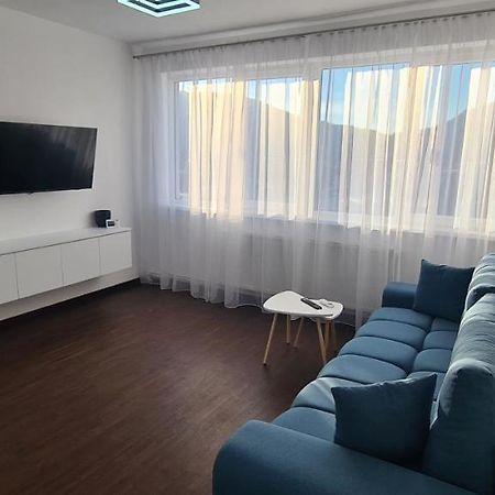 Belvedere Delux Apartment Deva Bagian luar foto