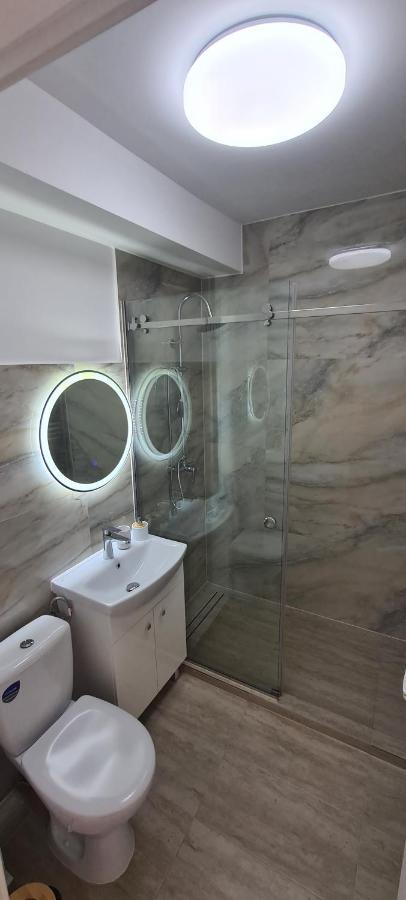 Belvedere Delux Apartment Deva Bagian luar foto